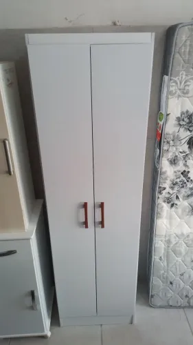 Armário multiuso