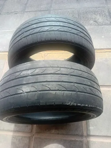 Pneus 225x50x17