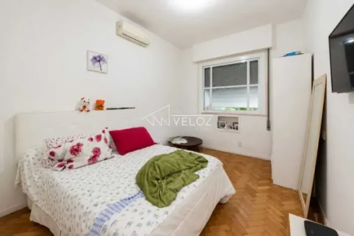 Apartamento : Padrão / Residencial / Leblon
