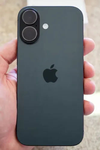 iPhone 17, black, 256gb