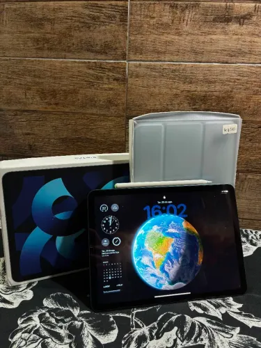iPad Air 5ª Geração com o poderoso Chip M1 da Apple, versão de 64GB + Caneta gojodoq 13gd