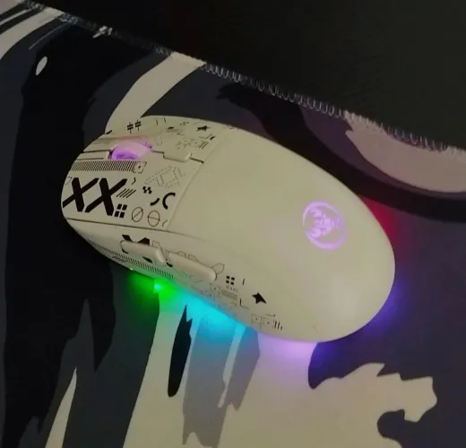 Mouse gamer sem fio - excelente estado