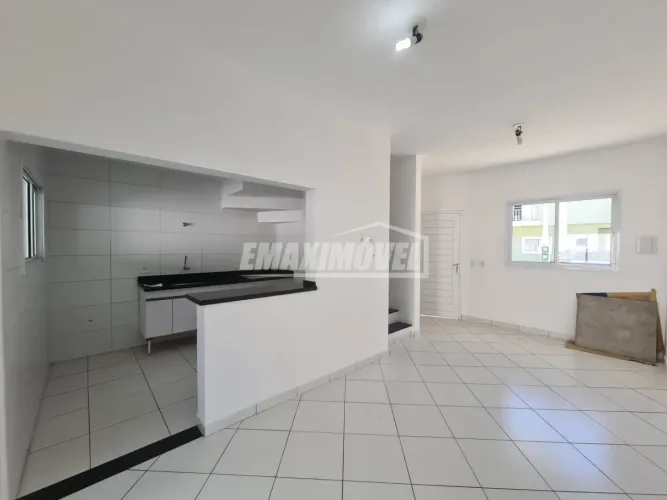 Casa sobrado para alugar com 2 suítes no Residencial Victoria
