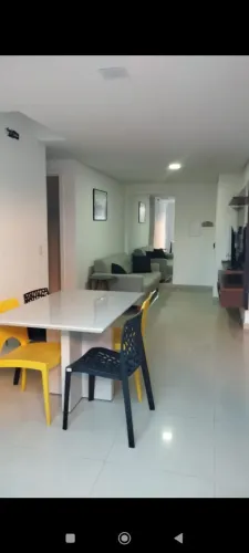 Alugo apartamento térreo anual