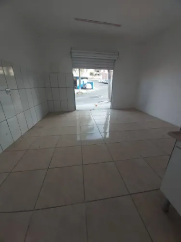 PONTO COMERCIAL PARA LOCAÇÃO PORTA PARA RUA