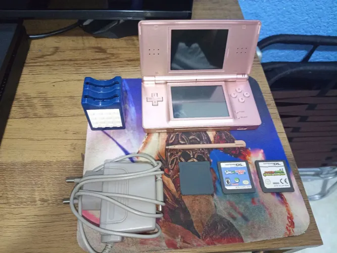 Nintendo DS Lite (Cor Rosa Pastel)