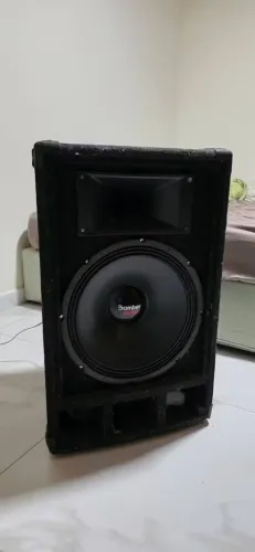 Vendo Caixa de Som passiva com Gabinete Antera,  alto falante Bomber Rush 1000w e driver