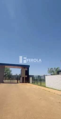 Lote em condomínio de luxo ao lado de águas claras