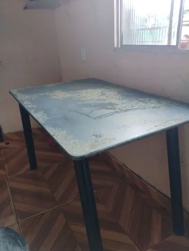 Mesa de mármore