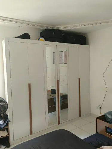 Guarda roupa