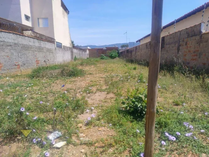 Terreno à venda, 500 m² por R$ 710.000,00 - Vila Suissa - Mogi das Cruzes/SP