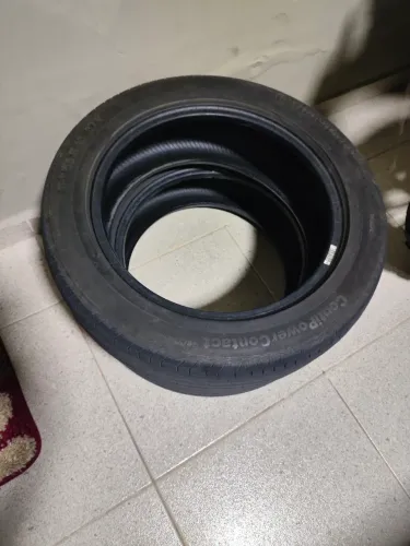 2 pneus aro 16.