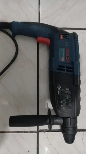 Martelete e furadeira profissional