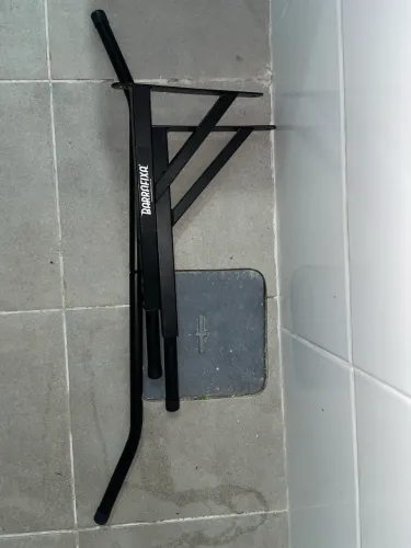 Barra fixa de parede