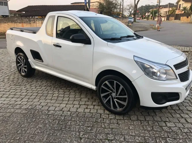 Chevrolet Montana LS 1.4 Econoflex 8V 2P 2019