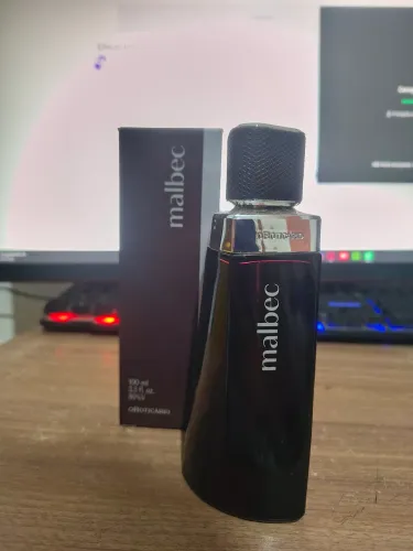 Frasco Perfume Malbec, Acompanha caixa.