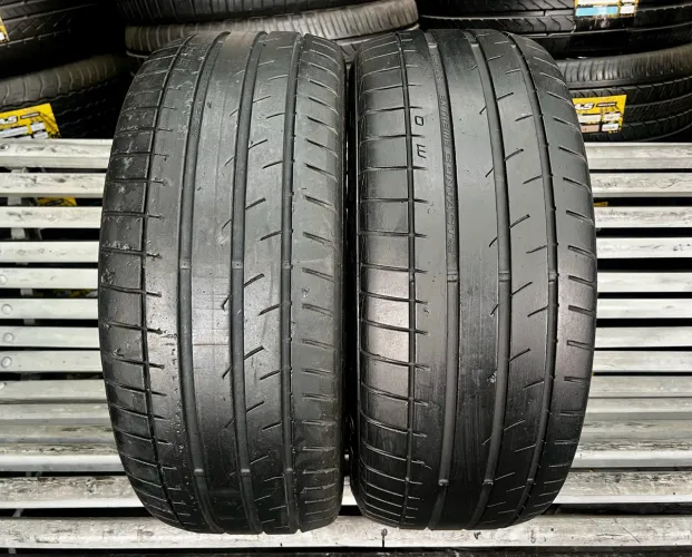 Par de Pneus 215/55/17 Continental ExtremeContact / Pneu 215/55R17