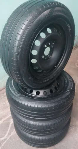 Jogo Rodas Fiat de Ferro Aro 14 com Pneus - Fiat Original Furação 4X98