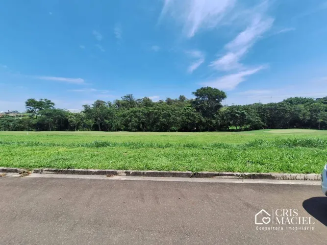 Terreno à venda no Condomínio Jardins do Golfe em Indaiatuba-SP!