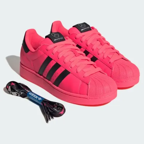 Adidas Superstar edição Mercedez Novo