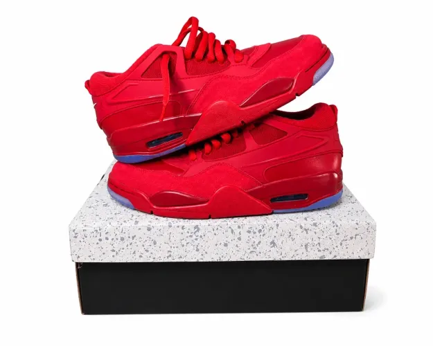 Air Jordan 4 RM