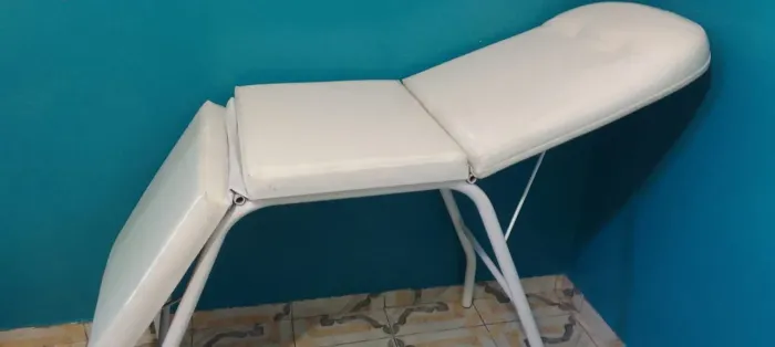 Maca de depilação e sobrancelha