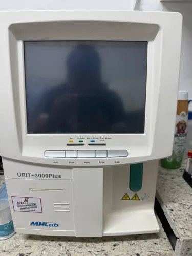 Aparelho de hemograma veterinário Urit 3000