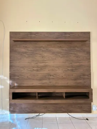 Painel em ótimo estado para doação.