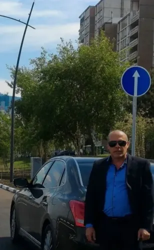 MOTORISTA PROFISSIONAL DISPONÍVEL