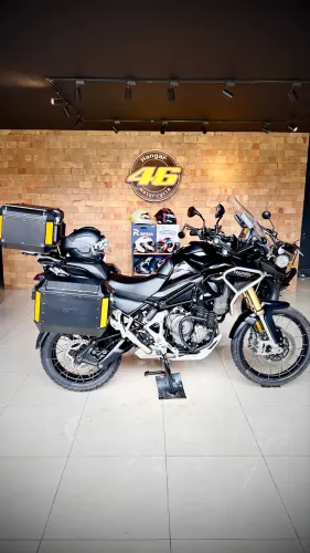 Triumph Tiger 1200 Black Edition