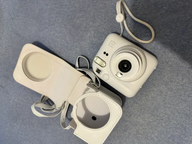 Instax 12 mini + bolsa