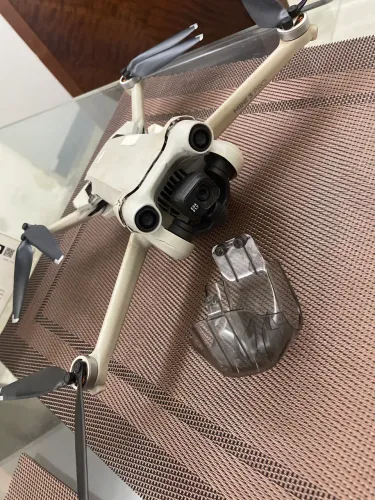 Drone mini 3 pro + controle rc com tela