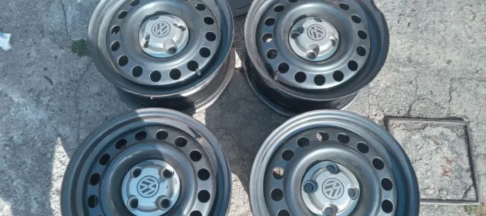 Rodas originais do gol ,aro 14 inteiras 550reais
