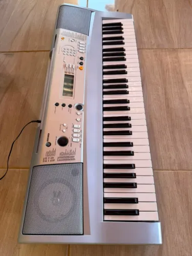 Teclado Yamaha Psr-e313