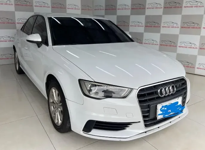 Audi A3 Sed.1.8/1.8 Ambit.16v TB FSI S-tronic 2014
