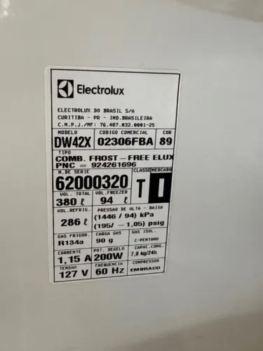 Geladeira Eletrolux semi nova