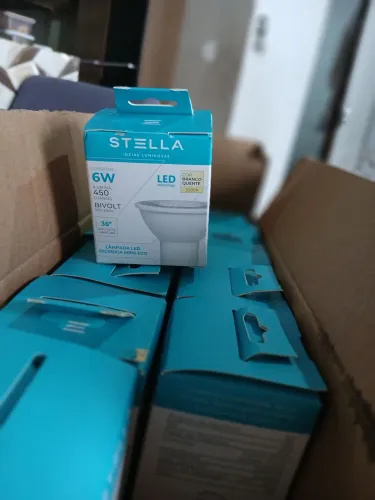 Kit 10 Lâmpadas LED Stella 6W MR16 Bivolt Branco Quente 3000K ?
