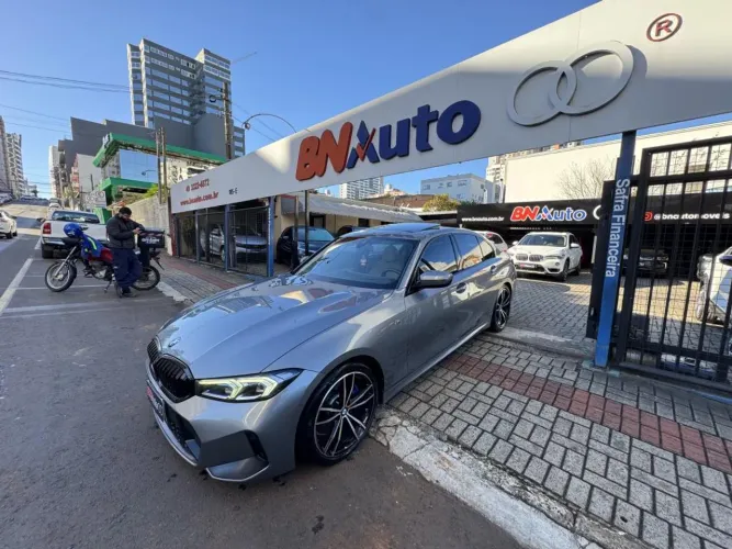 BMW 320I A 2.0 TB M Sport Activeflex 16V 4P 2023