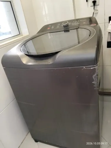 Máquina de lavar roupas