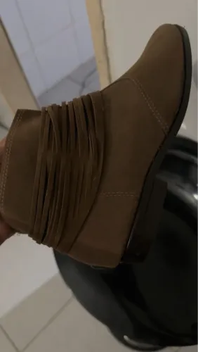 Bota da Moleca N38