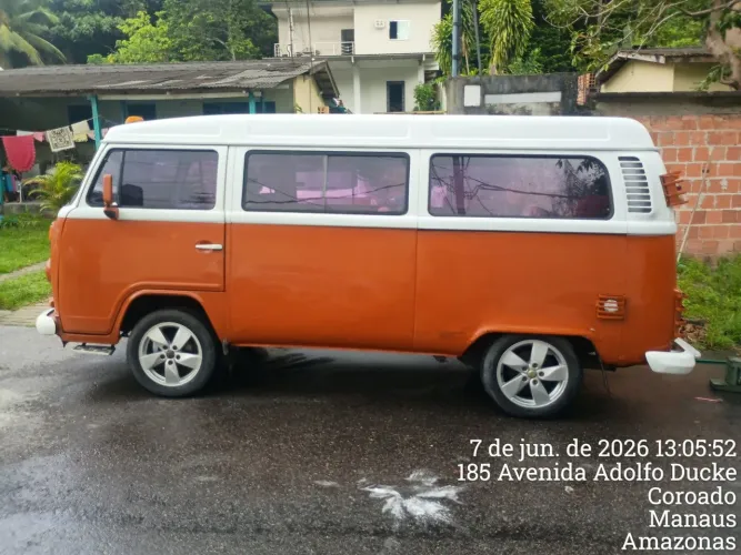 Volkswagen Kombi Standard 1.4 MI Total Flex 8V 2009
