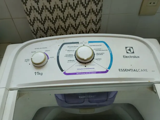 Máquina de lavar roupa Eletrolux 11 kilos 