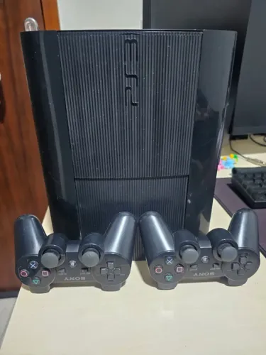 Video game ps3 super slim 2 controles