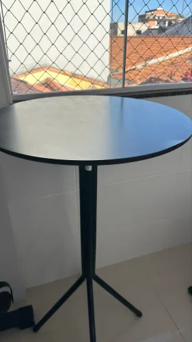 Mesa Bistrô Alta Preta - Excelente Estado