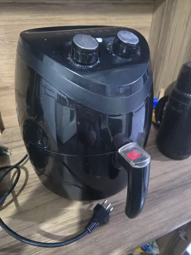 Fritadeira Air Fryer Britânia BFR25P 3,5L 1500W Preta 220V