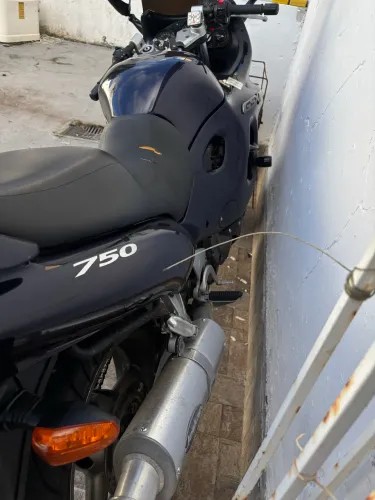 Gsx750F