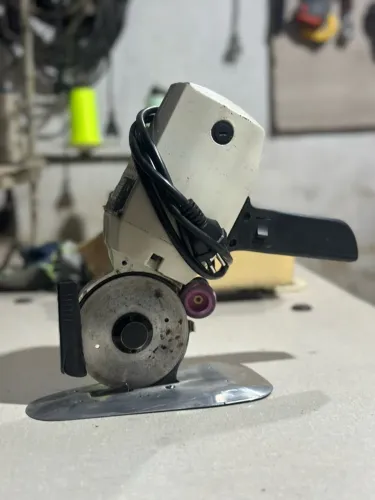Máquina de Corte