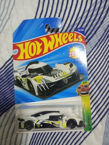 Carrinho da hot Wheels 
