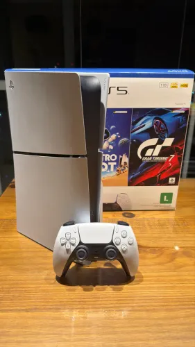 PlayStation 5 Slim Mídia Física + Astro Bot + Hogwarts Legacy - Garantia Sony