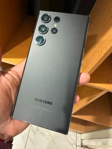 Samsung S23 ultra ( 512 gigas ) Troco por iphone 14 pro max